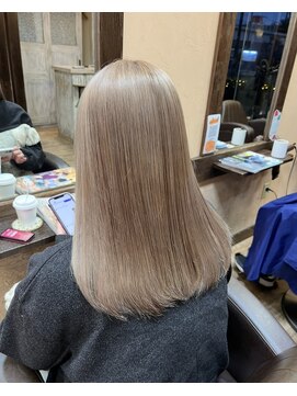 モアムー(Moremuu) 【りえ】ミルクティーカラー