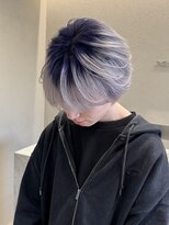シア(XIA) パープル×ホワイト