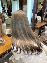 アン(Hair make un) ベージュカラー/ミルクティーベージュ/ホワイトベージュ