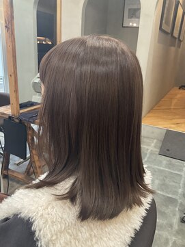 ラポールヘア ヨークベニマル田彦西店 セミロング*ラベンダーアッシュ