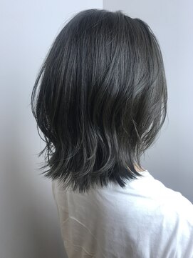 アヴァンス 江坂店(AVANCE.) 外ハネ×ダークアッシュ