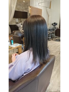 ウィービーパセリ atre川越店(WE BE PARSLEY) プラチナグレージュ【担当 木村沙織】