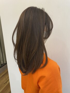 ミント 鳳(Mint.) 20代30代40代グレージュ髪質改善カラー艶感ストレート