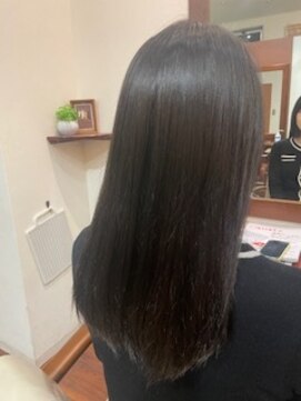 クローバー(Clover) 黒髪ストレート