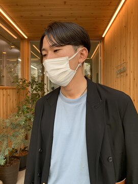 オアシス(oasis) 【oasisオグラ】スーツ短髪ツーブロックモテ黒髪センターパート