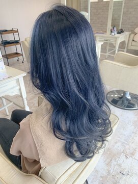 イーエス(E.S) 透き通るBlueカラー