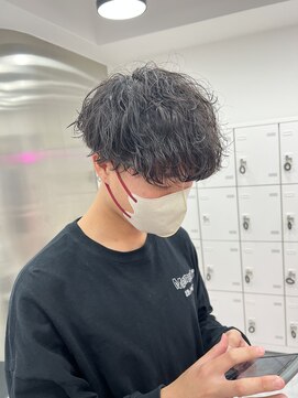 キャンディ 横浜(CANDY) 【岸本泰芽指名】波巻きパーマ/刈り上げマッシュ