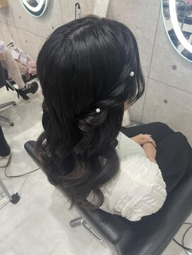 クランルシェ(clan luce) 綺麗めハーフツイン/心斎橋ヘアセット