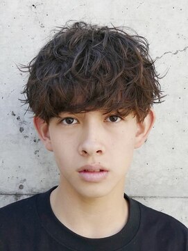 ローウェ バイ フィフス 立川メンズサロン(Louwe by fifth) 波巻きパーマツイストスパイラルパーママッシュメンズパーマ