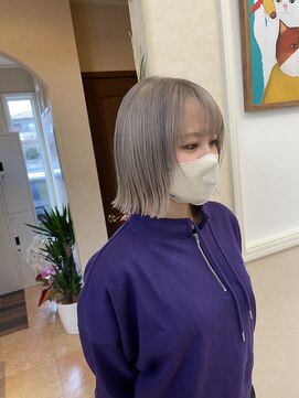 メルク(merc) カール/セミディ/シアーカラー/姫カット/ミニボブ