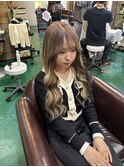 ミルクティグレージュ