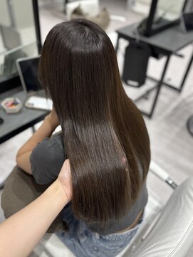 ルクス(Luxs) 艶感たっぷり♪オリーブカラー