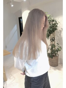 シェーン 仙台駅広瀬通店(schon) ミルクティーグレージュ