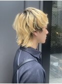 レイヤーカットウルフカット抜きっぱなしブリーチマレットヘア