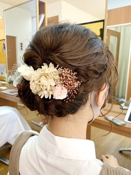 アメイジングヘアー 千歳店(AMAZING HAIR) 【AMAZING HAIR千歳店/森田】 お呼ばれアレンジ|ドライフラワー