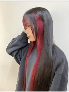 ルーム(Room) ウルフカット/インナーカラー/顔まわりレイヤー/ダークレッド