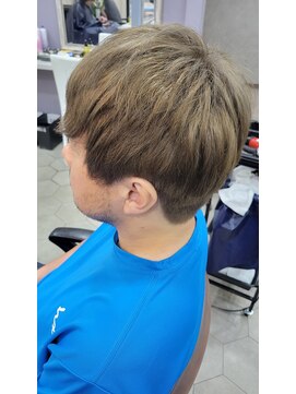 コンテ(CONTE) 透明感のあるブリーチヘア