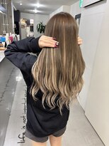 キング 枚方店(K!ng)&nbsp;縮毛矯正髪質改善ハイライトレイヤーカット枚方美容室エクステ
