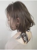 プラチナアッシュグレージュボブ