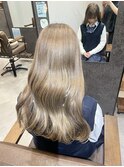 1ブリーチで出来る透明感たっぷりミルクティー