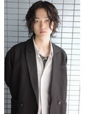 メンズミディアムウルフ　縦落ちスパイラル　メンズウルフパーマ