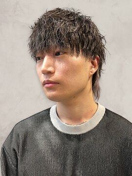 デネブ(Deneb) 無造作ツイスパ×スパイキーショートでワイルドに◎メンズ