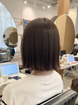 アコロン 武蔵小杉(acoron.)&nbsp;切りっぱなし風ストレートボブ ×武蔵小杉