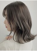 デザインカラーレイヤーカットウェットヘアオリーブベージュ白髪