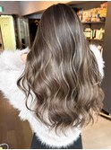 ハイライト、レイヤーカット、バレイヤージュ、ケアブリーチ