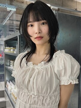 リム(LIM) ウルフカット