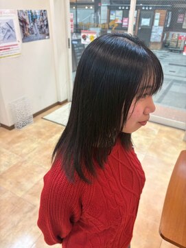 ヒラトヤ 肴町店 レイヤーカット斜めバングシースルーバングロングヘア