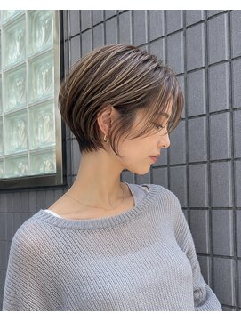 フェイス 石川町 (FACE) ショート×白髪ぼかしハイライト