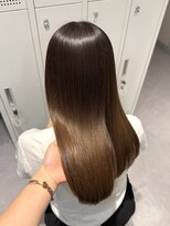 アンフィニ バイ ラボヌール(Infini by La Bonheur)&nbsp;光に透ける、艶ブラウン