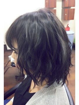 ビューティーサロンワタナベ 本店 コテ巻きパーマ風