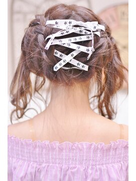 メイズ(MAZE) 【メイズ東中野・鍛原志行】バックリボン×ツインテールアレンジ