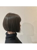 ショートボブ×前下がり