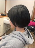 可愛くまとまるナチュラルショートボブ