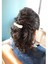 ゴーラウンド ヘアーサロン(go round hair salon) パーティーアレンジ～ハーフアップ～