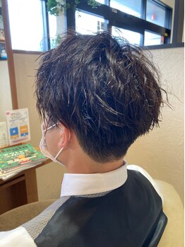 アレーズ ヘアー プロデュース(al'aise hair produce)の写真/日々を忙しく過ごすビジネスマンに◎スピーディーかつ繊細なテクニックで、誰もが羨む"デキる男"に☆