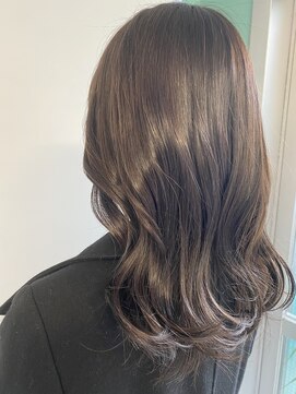 リーホリエ(Lee Horie) 透明感アッシュブラウン