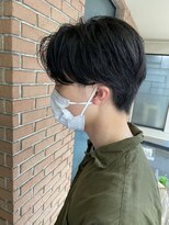 クオル 立川(QOL) ニュアンスパーマツーブロックセンターパートコンマヘア刈り上げ