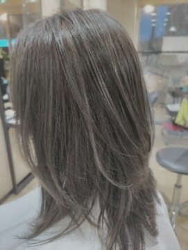 エイチ エアー ダヴ H air DAV調布北口 白髪ぼかしハイライト シルバーアッシュ