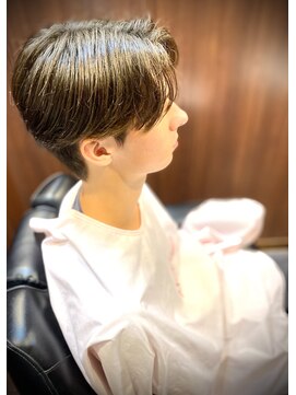 ヒロギンザ 銀座一丁目店(HIRO GINZA) ツーブロック×ナチュラルセンターパート