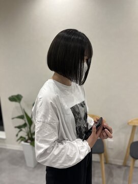 イロ(iro) ボブスタイル◎20代30代