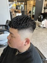 フランクスバーバーリザーブ 人形町店(FRANK’S BARBER RESERVE) CROPFADECUT y