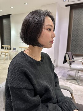 ヨーク(YOKE) YOKE 20代30代40代大人ボブミニボブ前髪なしアッシュブラック