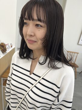 オンド(onde) 顔まわりレイヤー　グレージュカラー