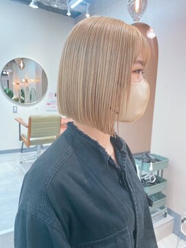 シビバイレボ(CIBI by revo) 地毛風カラー/ナチュラルレイヤーカット/ショートボブ[船橋]