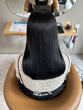 シカ 神戸三宮元町店(Cica) 神戸 三ノ宮 元町 髪質改善 透明感カラー