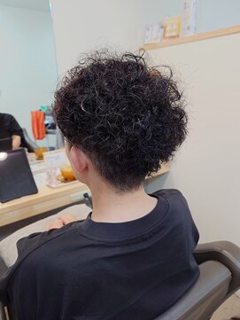 ビーズ(Bee's) くせ毛カット